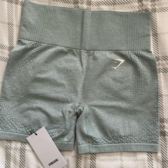 SOLD ON DEPOP - Picture 2 of 3